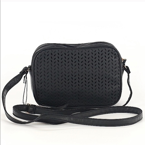 ⭐️LAST 1!⭐️Summer & Rose Black Crossbody Laser-Cut - Picture 4 of 6